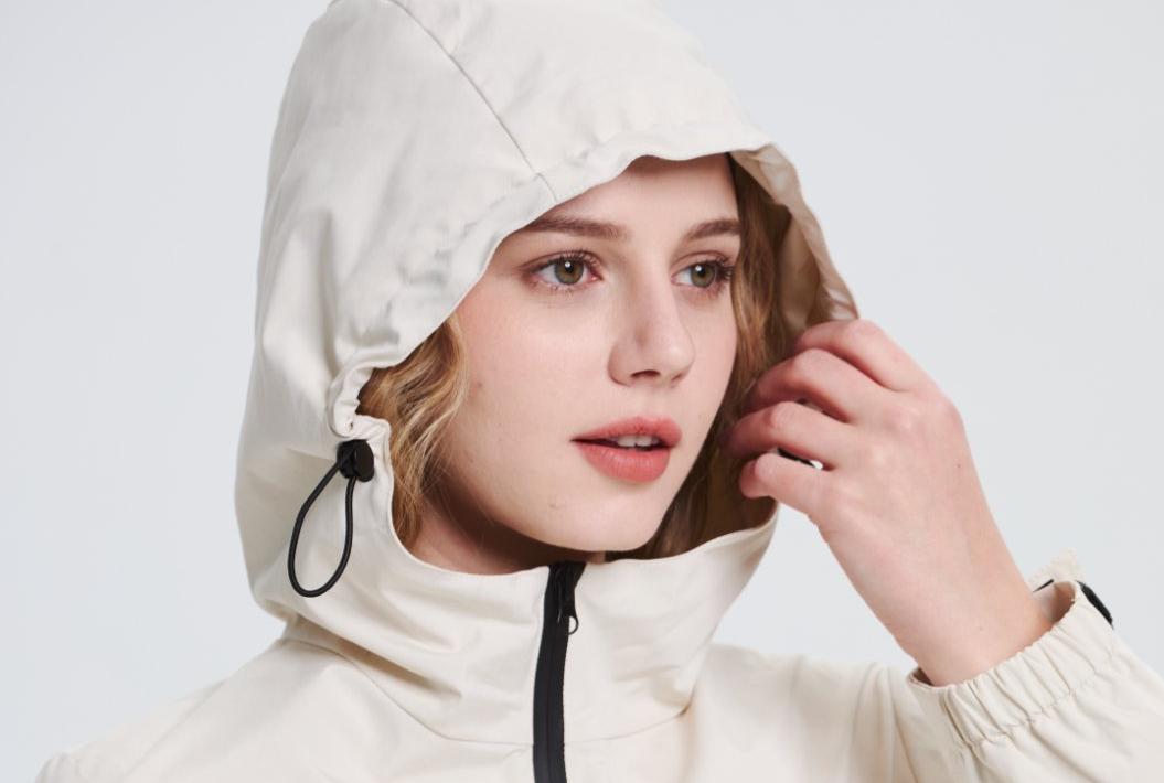 Why Choose the Ultimate Water-Repellent Puffer Hoodie? - PUFFIT