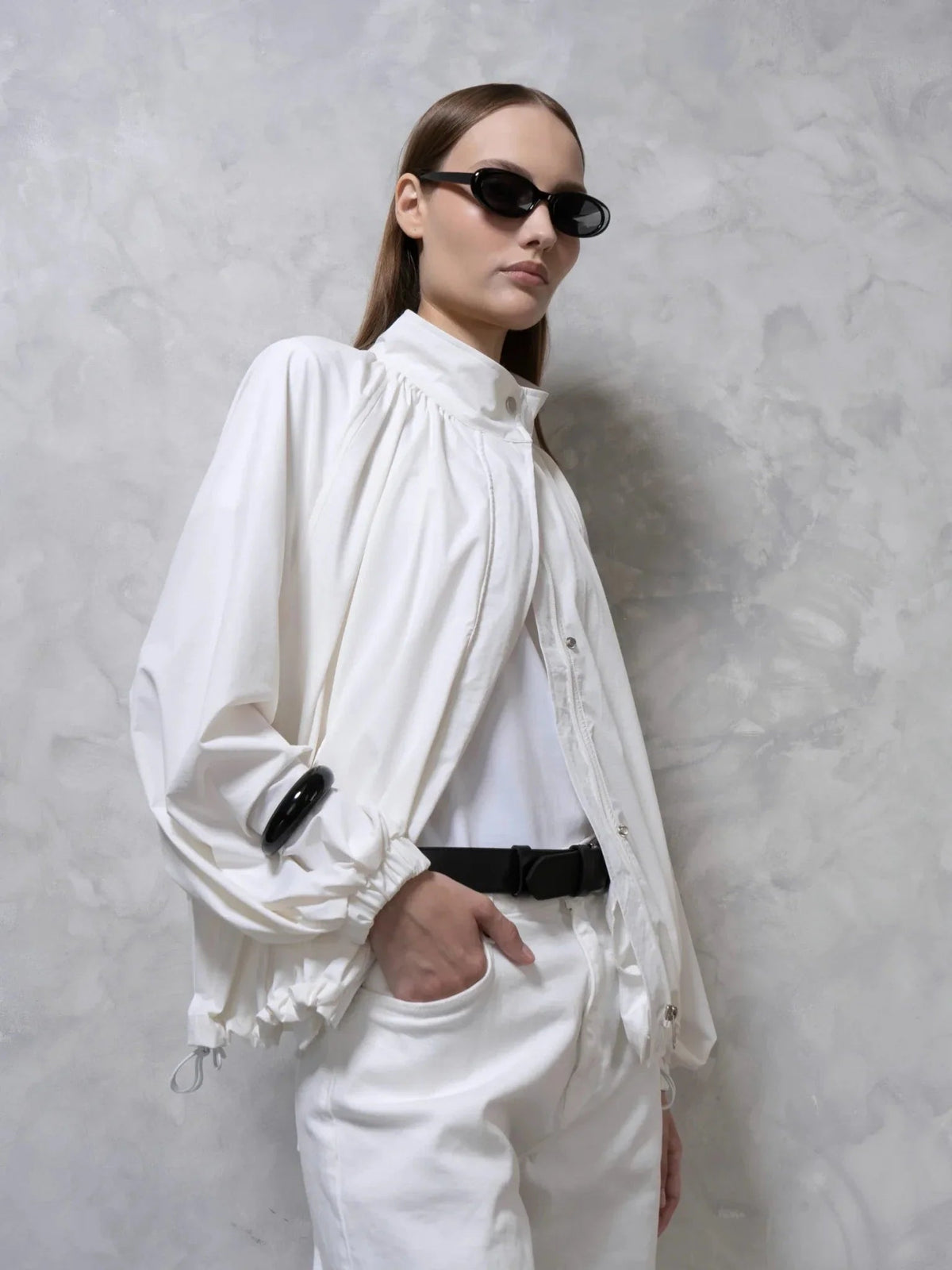 LP06-2026-Bright White-M