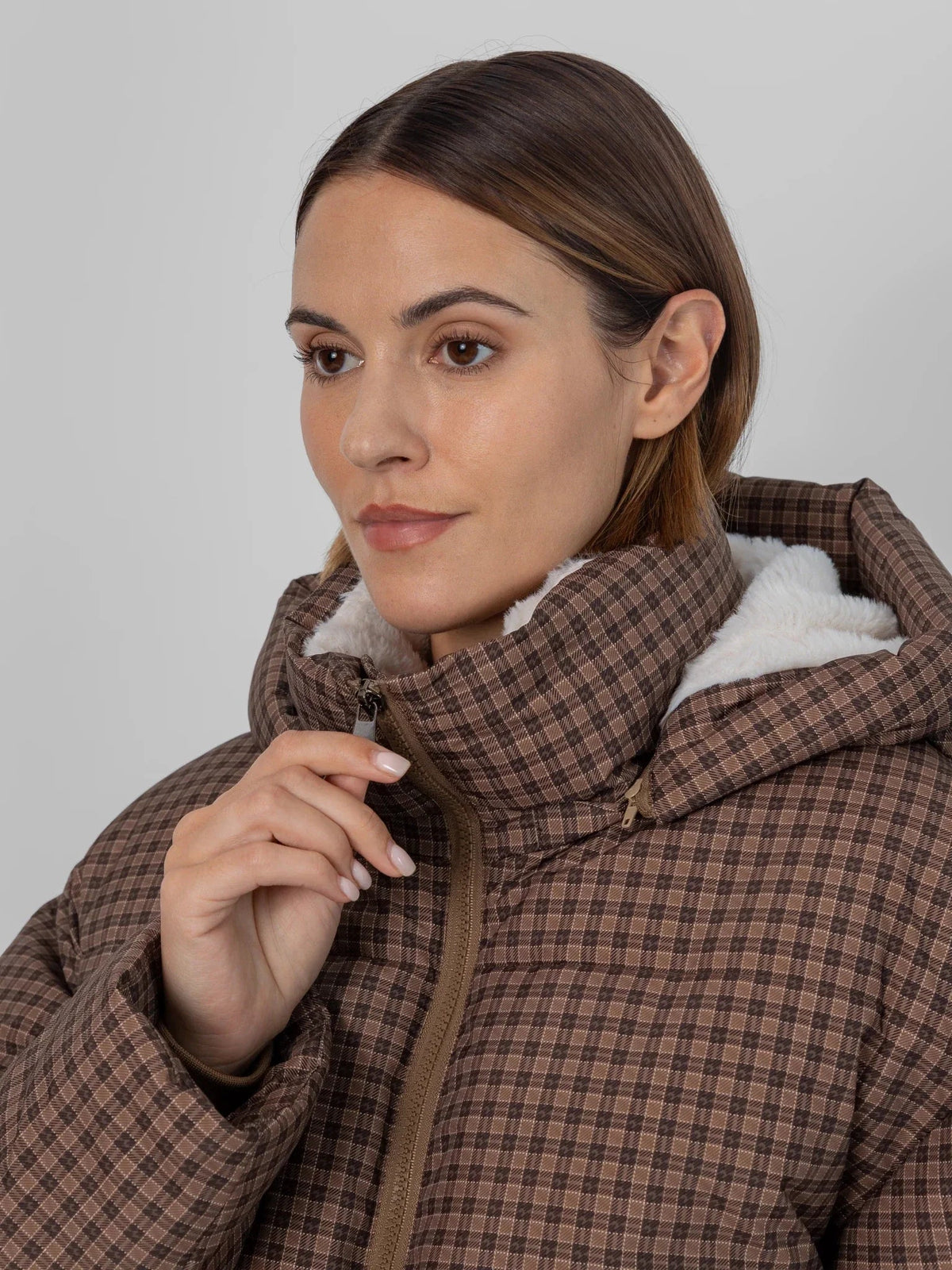 C02F-26-Brown Check-XS