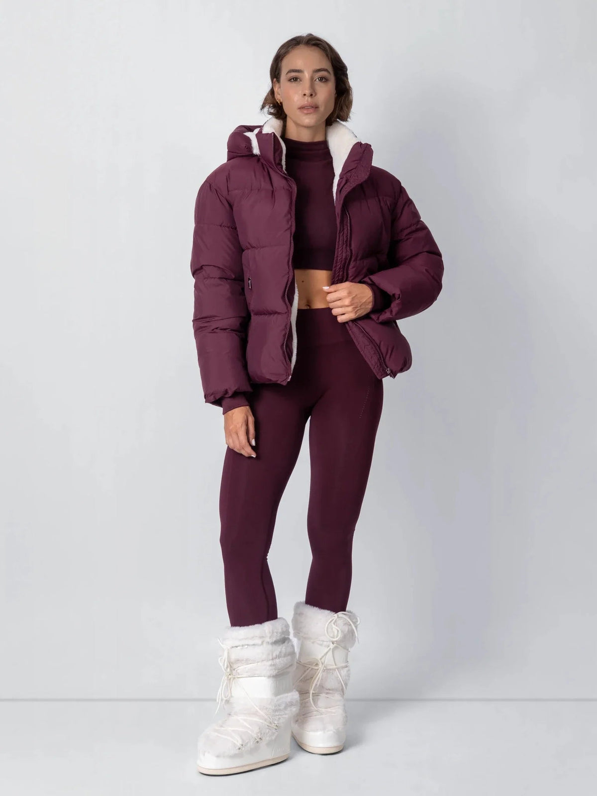 C02F-26-Burgundy-XS