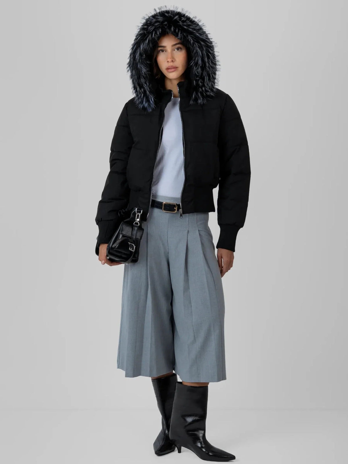 WA01F-26-Black-S