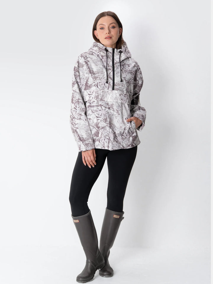 Mist Camo wearing 