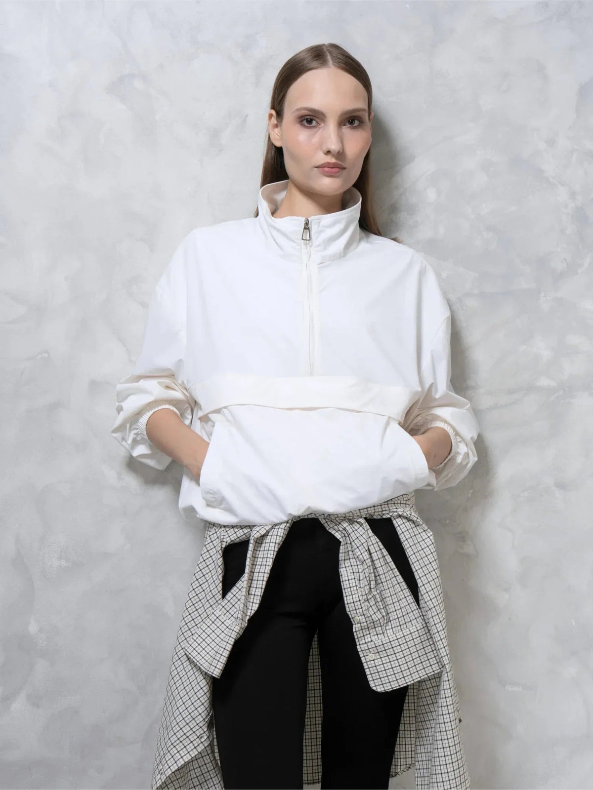 LP09-2026-Bright White-S