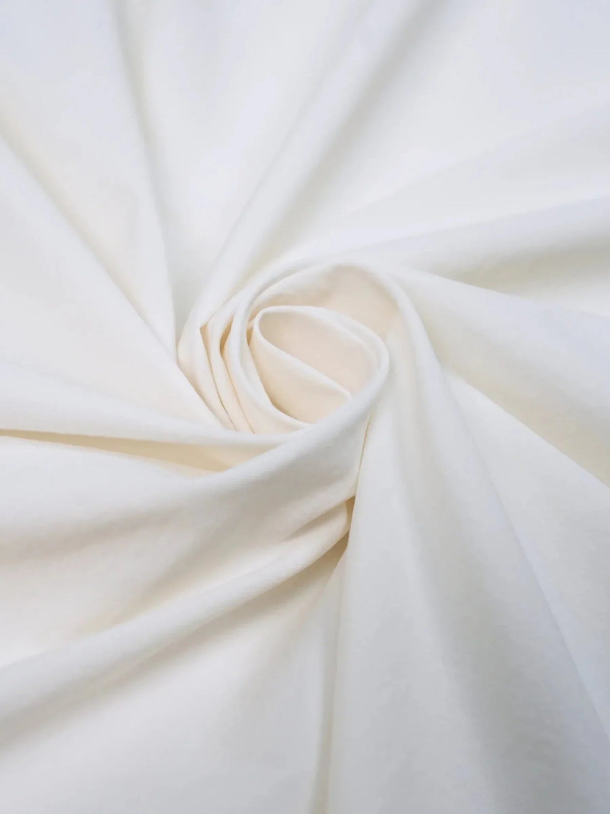 LP06-2026-Bright White-M