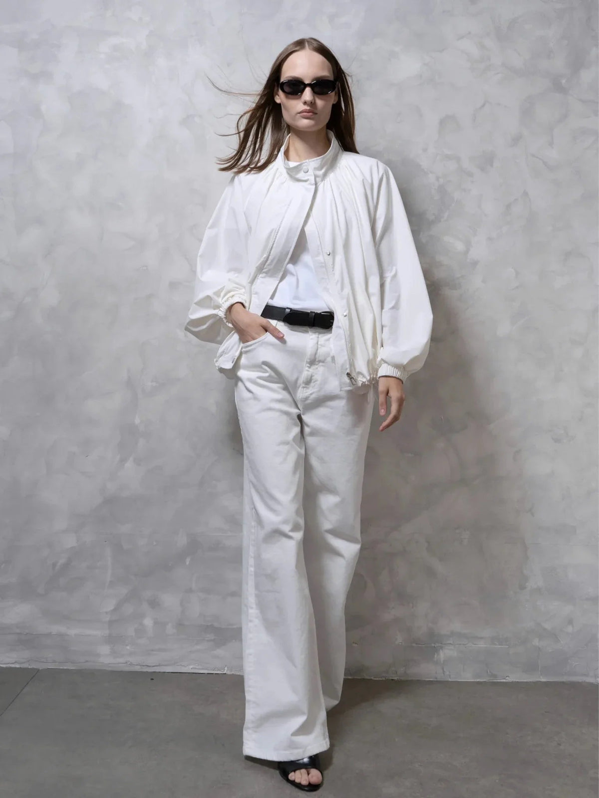 LP06-2026-Bright White-M