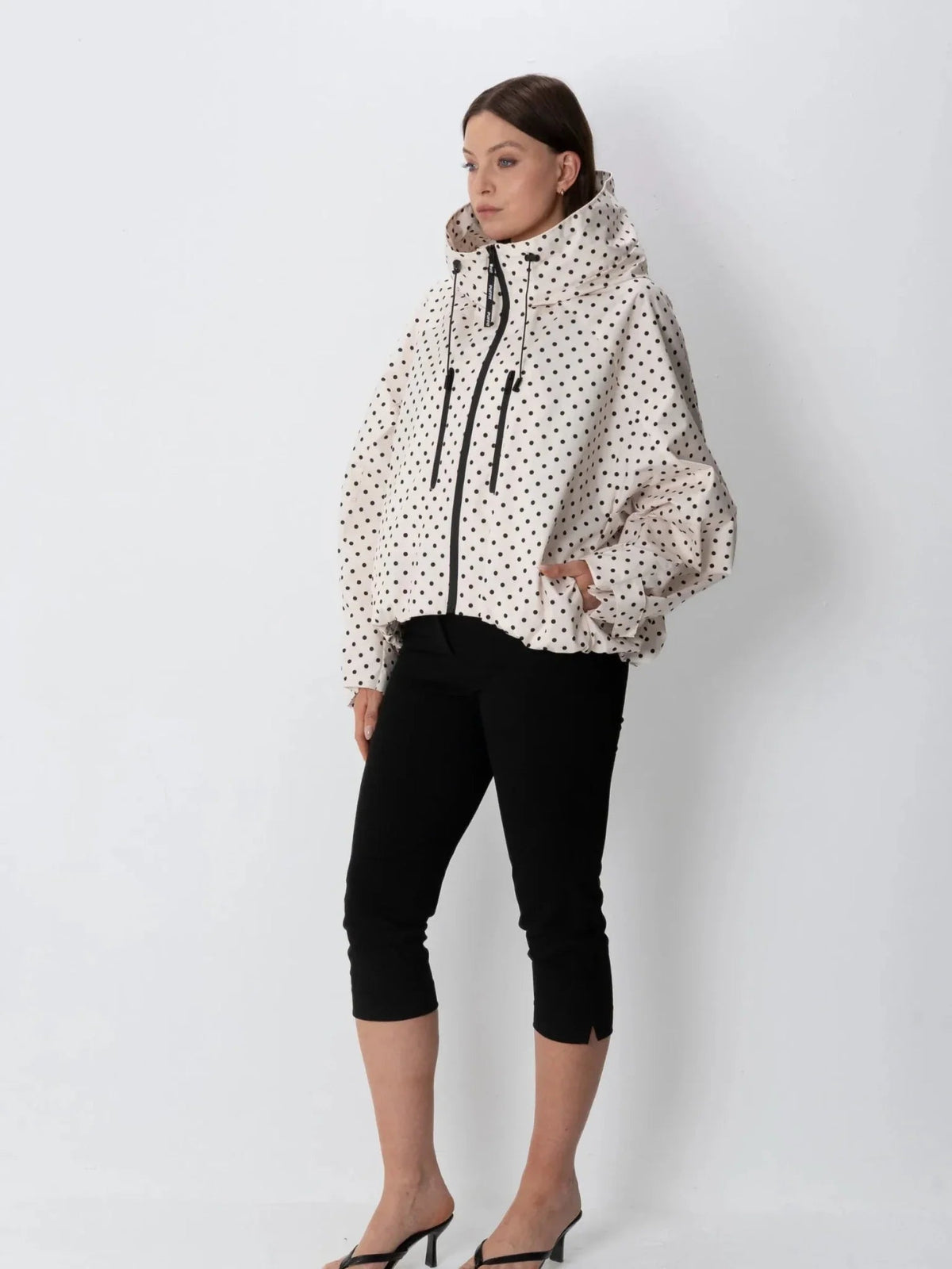 PK17-2025-Pin Dot-F