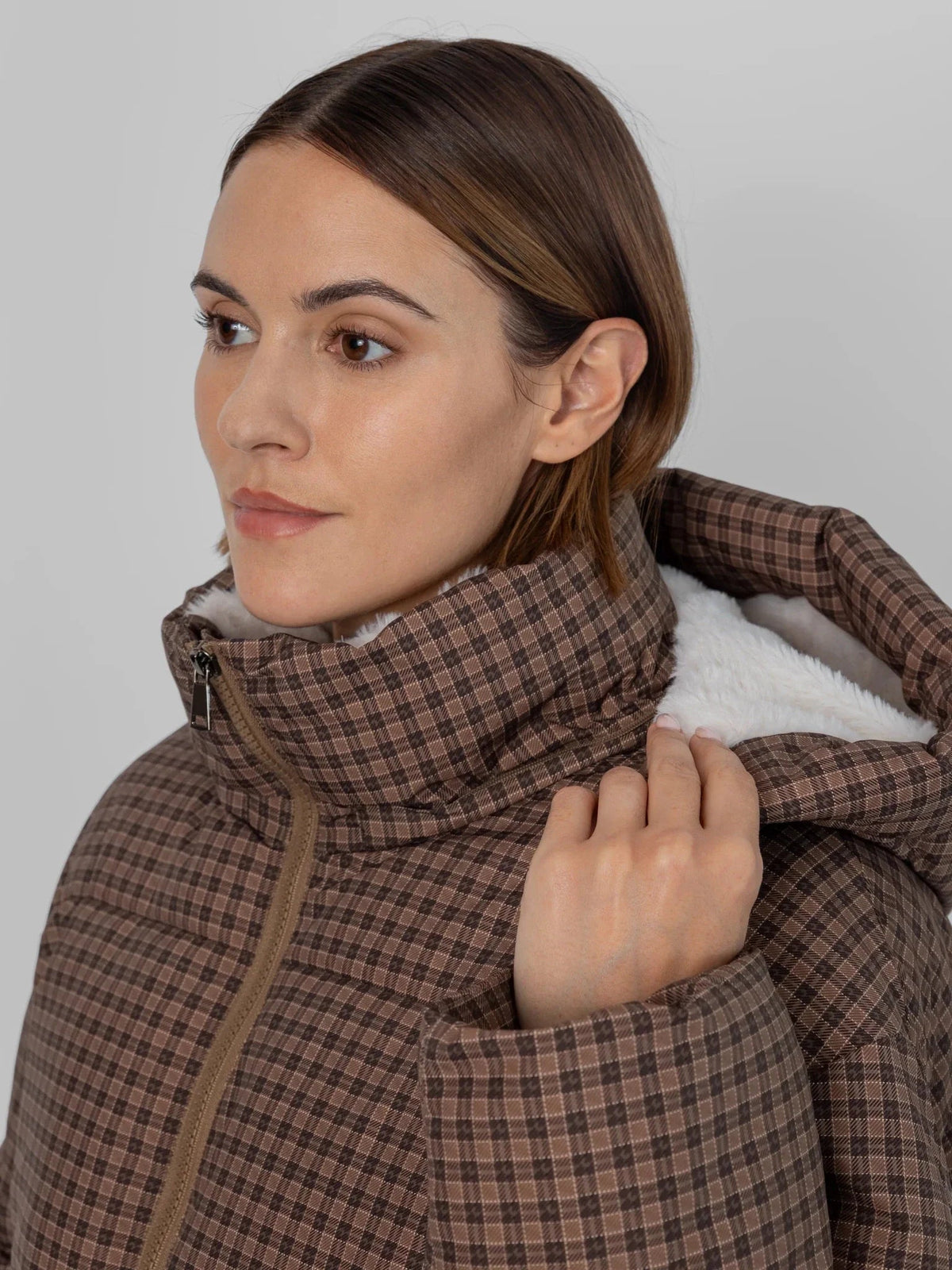 C02F-26-Brown Check-XS