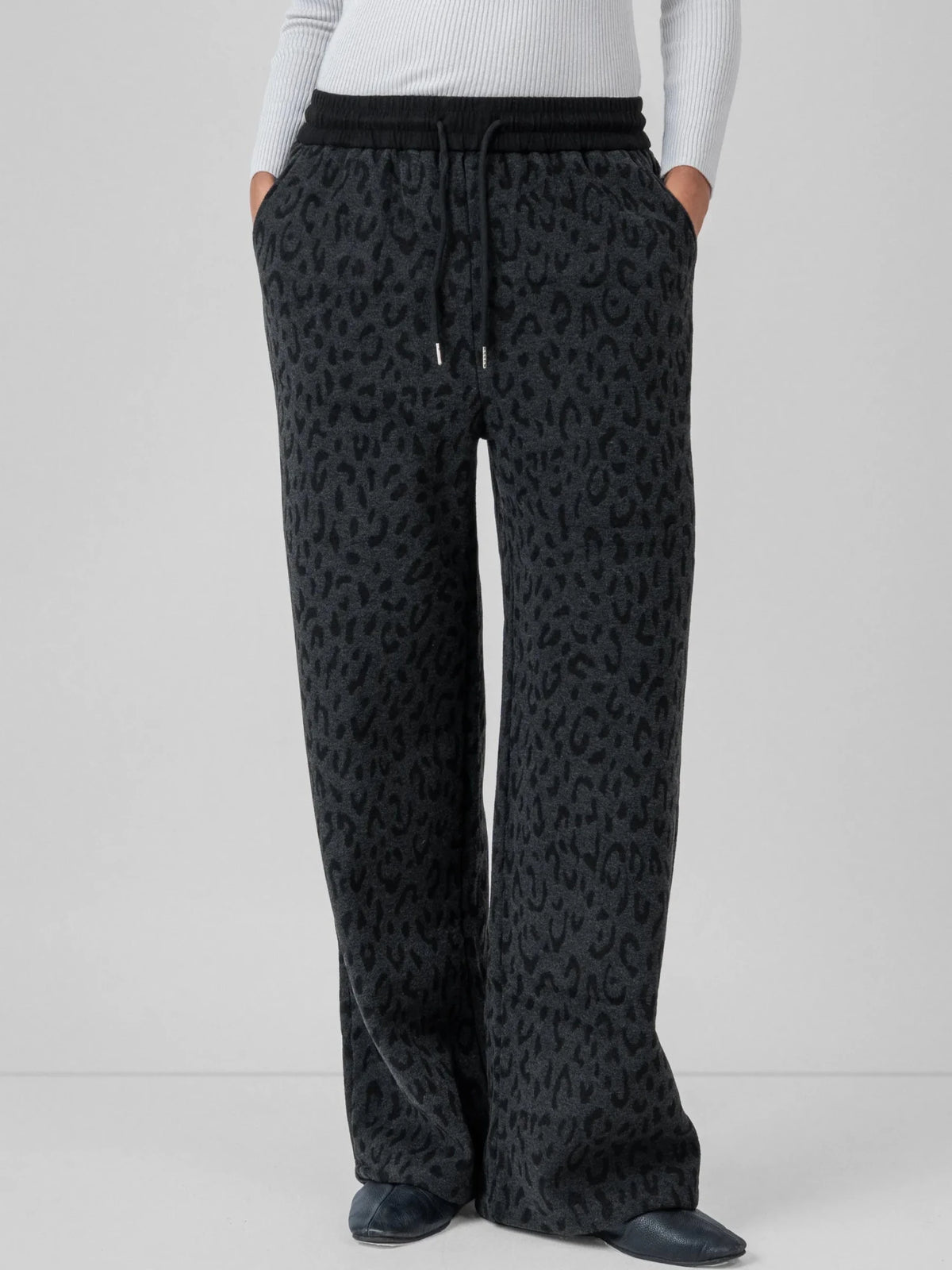 WP03-2025-Grey Leopard-S