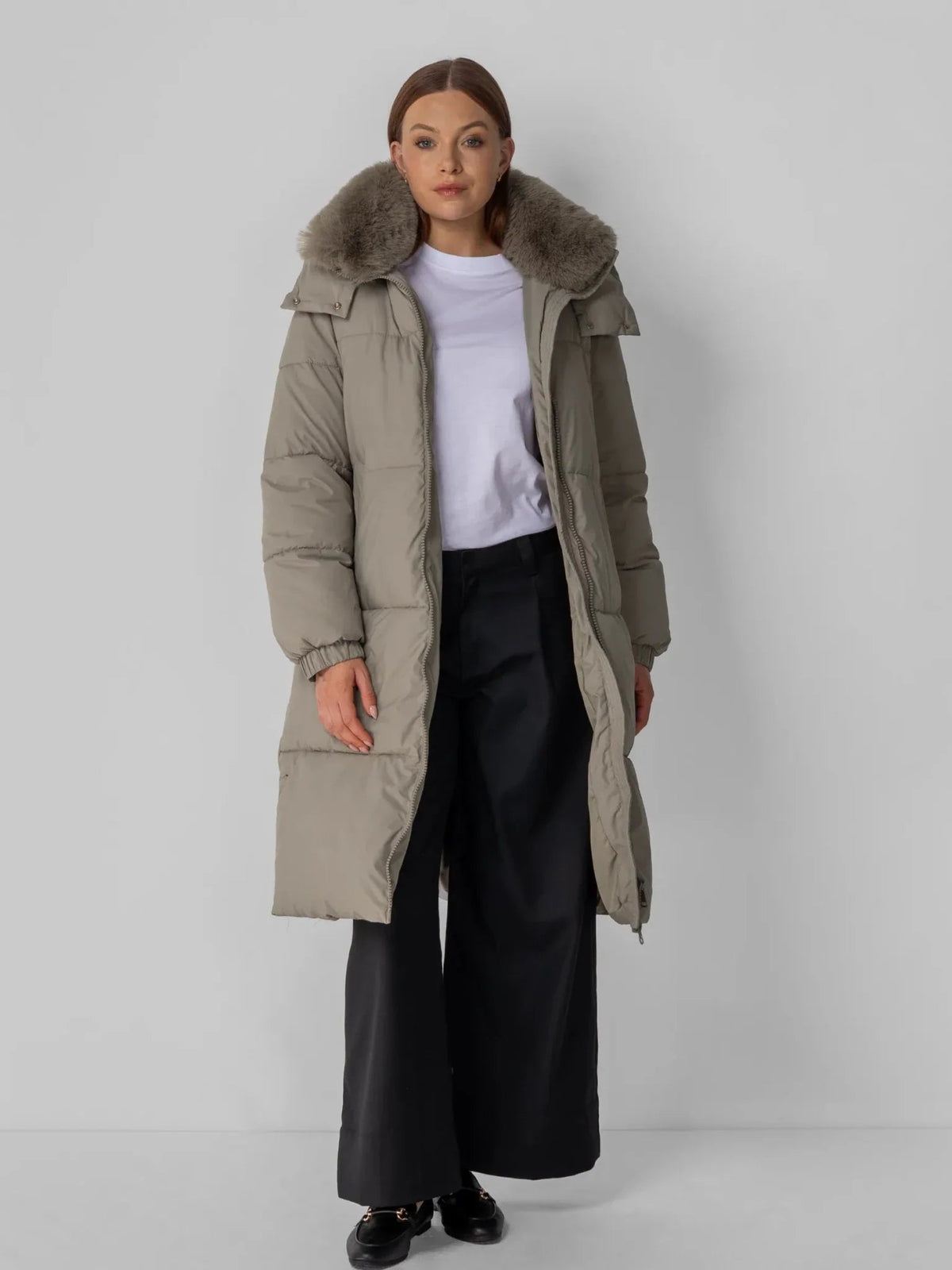 C26-2025-Dark Taupe-XS