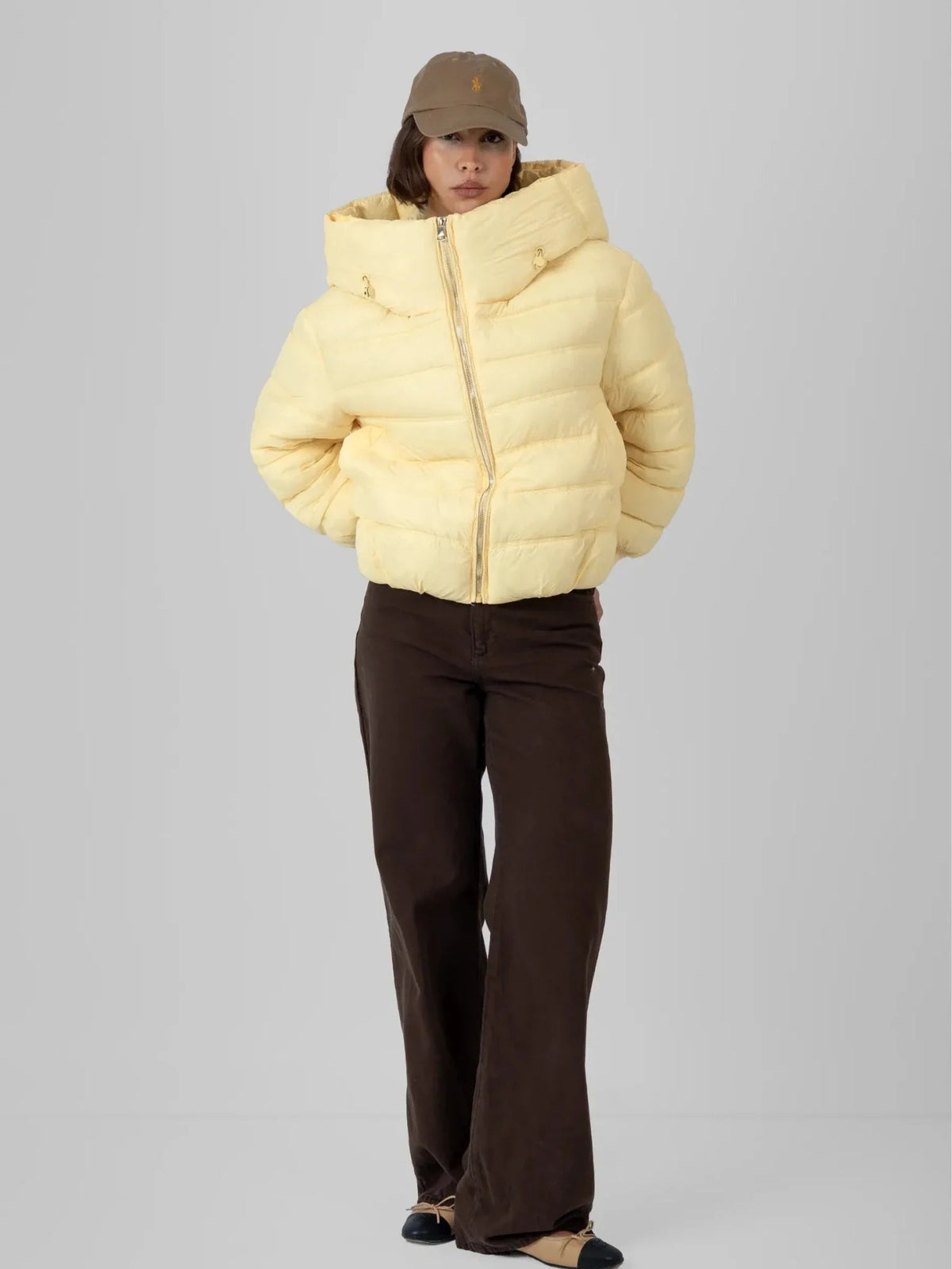 WA02-26-Butter Cream-S