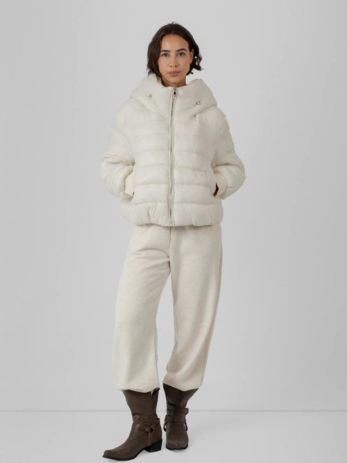 WA02-26-Cream-S